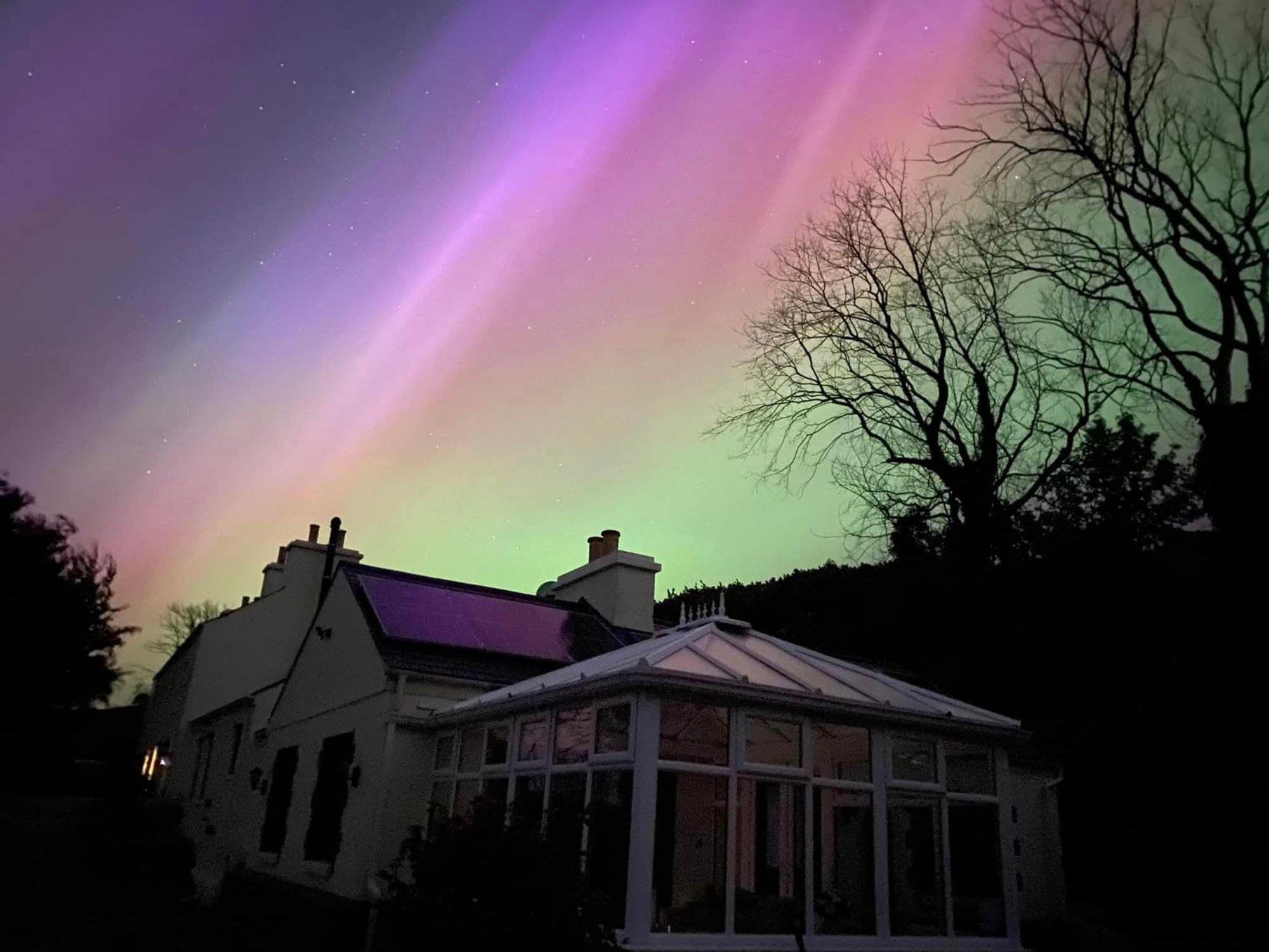 Carrick Beg Self Catering Holiday Accommodation With Hot Tub Sulby  Bilik gambar